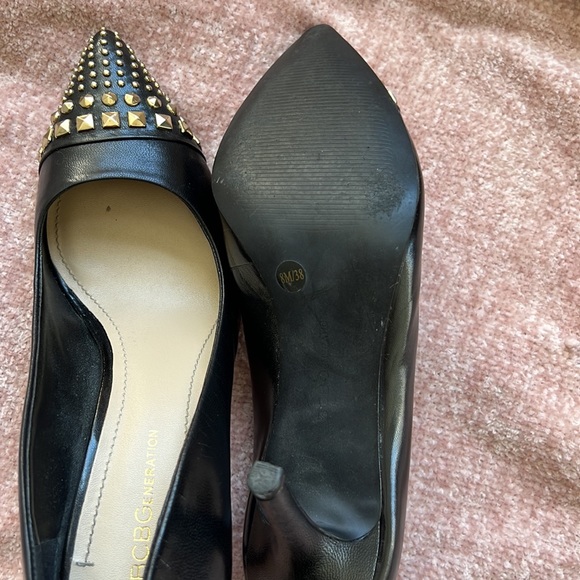 Bcbgeneration Shoes | Gold Rhinestone Pumps | Color: Black  | Size: 8 - Picture 5 of 5